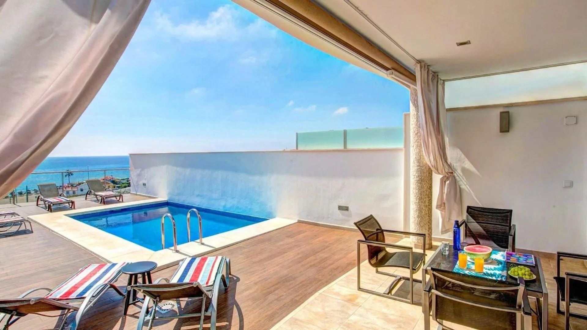Ferienhaus Mit Privatpool Fuer 8 Personen Ca 105 Qm In Torrox Costa, Andalusien Costa Del Sol